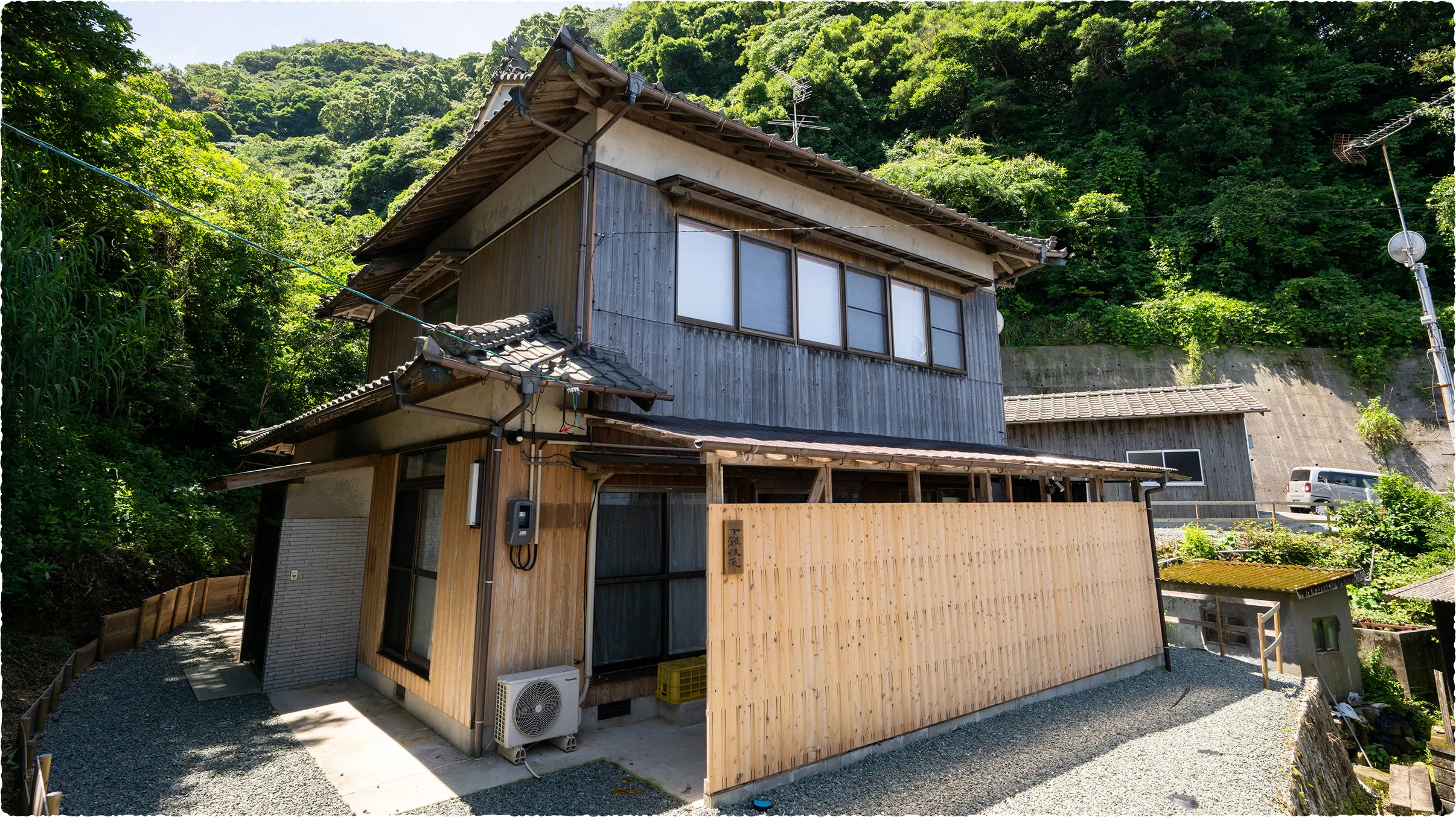 写真:下灘住宅別館　外観